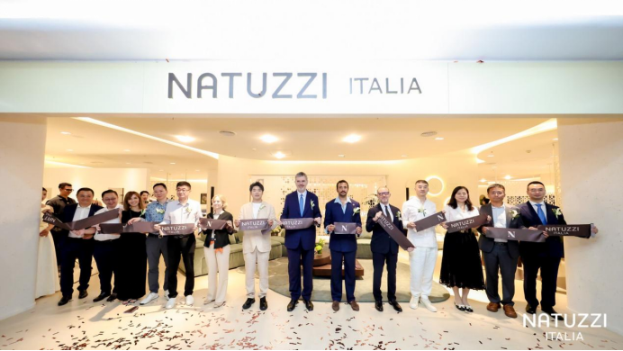 意式美学启新章，，，，，，，，NATUZZI ITALIA登陆PG赏金女王之家北四环店